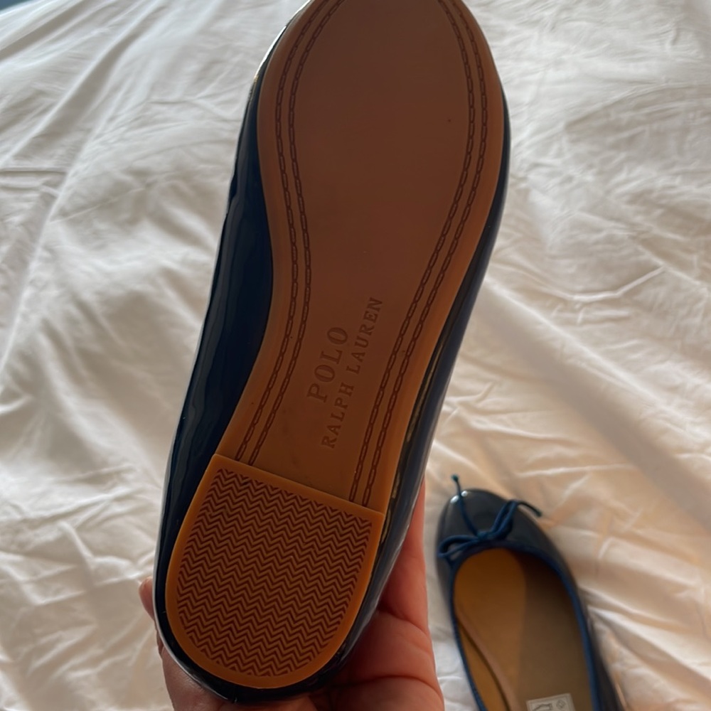 Like new navy little girl ballet flats - Picture 3 of 3